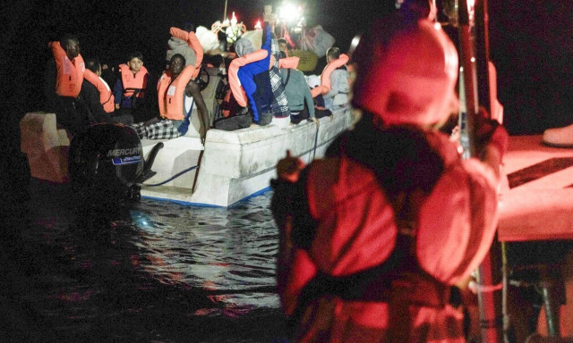 Μεσόγειος: Περισσότεροι απο 70 μετανάστες σώθηκαν ανοικτά της Λιβύης