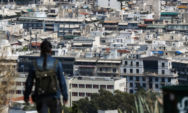 Δάνεια: Πόσο θα ανέβουν οι δόσεις από τη νέα αύξηση επιτοκίων