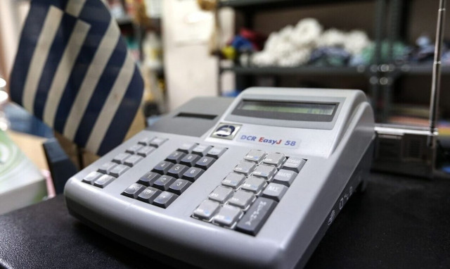 Ταμειακές μηχανές: H ΑΑΔΕ έστειλε ειδοποιήσεις στις επιχειρήσεις