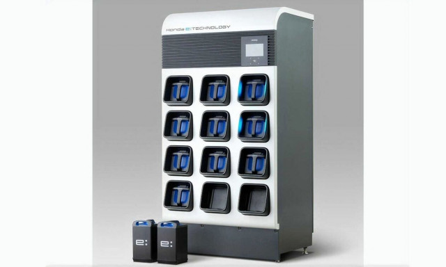 Είναι οι εναλλάξιμες μπαταρίες το μέλλον;