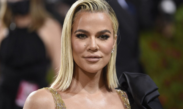 Κλόε Καρντάσιαν: Μιλά για την παρένθετη μητέρα του γιου της