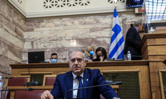 Θεοδωρικακος: Η σημαία, το ιερό σύμβολο για ελευθερία και ανεξαρτησία