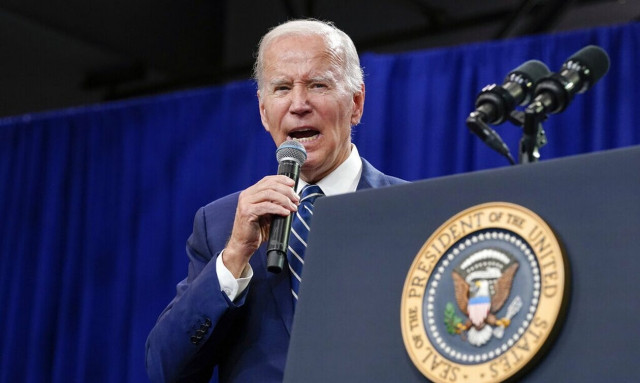 Μπάιντεν: Πολύ επικίνδυνο να μιλά ο Πούτιν για χρήση πυρηνικών όπλων