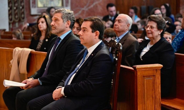 Στην Ορθόδοξη Εκκλησία του Αγίου Νικολάου της Νέας Υόρκης ο Μηταράκης