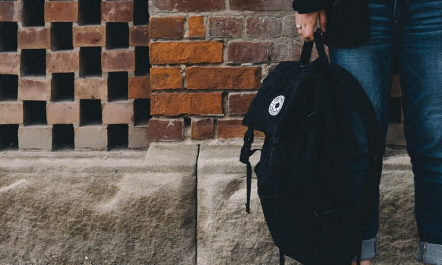 Άρτα: Νταής ξυλοκόπησε 15χρονο συμμαθητή του και τον άφησε παράλυτο