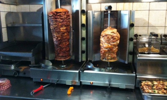 ΑΑΔΕ: Φοροδιαφυγή τριών επιπέδων από ψητοπωλείο στα Χανιά