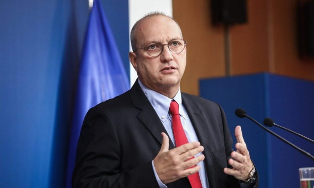 Οικονόμου για παρακολουθήσεις: Δημοσίευμα γεμάτο εικασίες