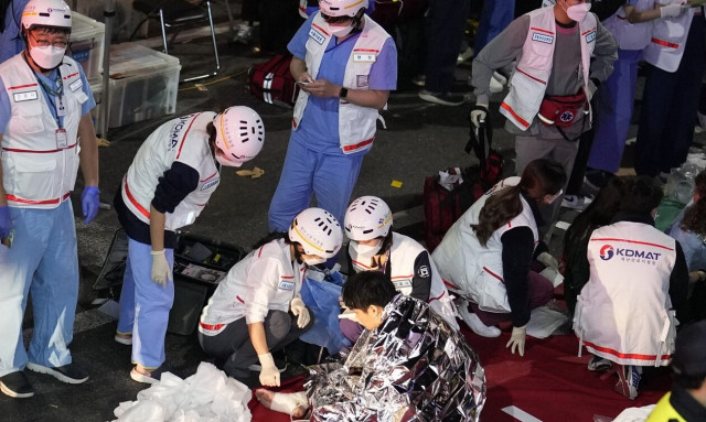 Τραγωδία στη Σεούλ: Τουλάχιστον 151 ποδοπατήθηκαν στο Χάλογουιν