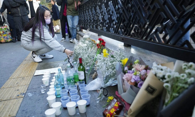 Νότια Κορέα: Μια χώρα ζητά απαντήσεις – Νέοι τα περισσότερα θύματα