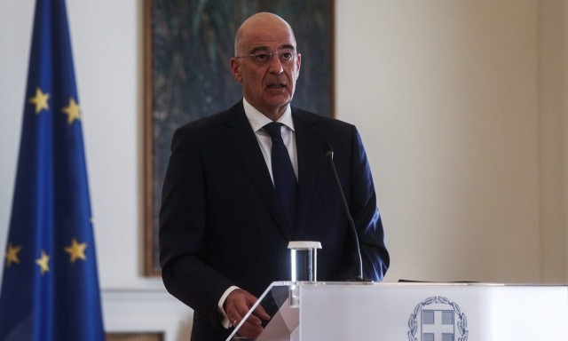 FM Dendias to welcome Dutch king and queen