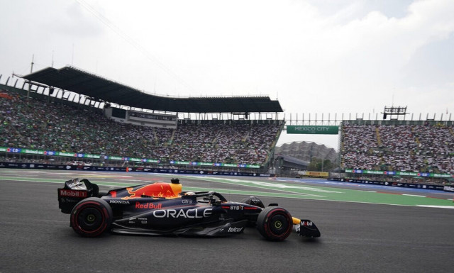 Formula 1: Ιστορικός Μαξ Φερστάπεν, ξεπέρασε Μίκαελ Σουμάχερ και Φέτελ