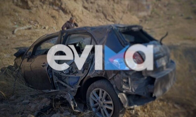 Χαλκίδα: Αυτοκίνητο έκανε τούμπες στον αέρα και κατέληξε σε γκρεμό