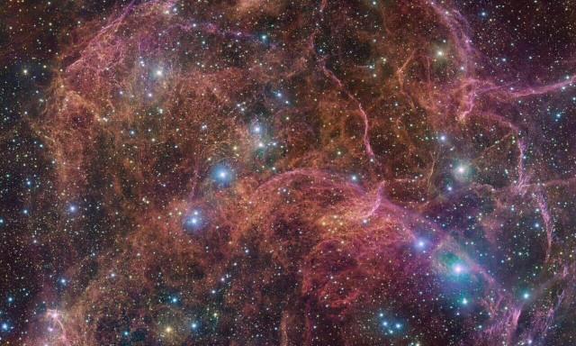 Το θεαματικό «φάντασμα» γιγάντιου άστρου μετά από έκρηξη σουπερνόβα