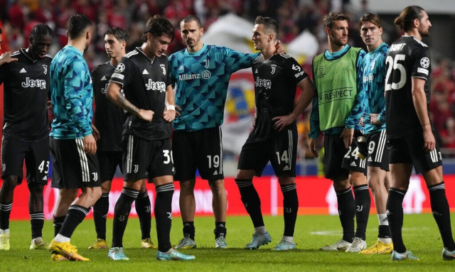 Champions League: Η Γιουβέντους παίζει την επιβίωσή της με την Παρί