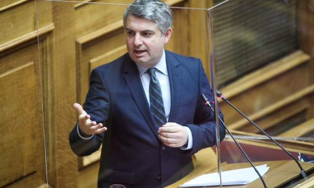 «Πλαφόν άμεσα στη λιανική τιμή του ρεύματος»