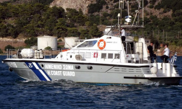 Στους 13 σοροί που ανασύρθηκαν από το ναυάγιο στο Στενό του Καφηρέα