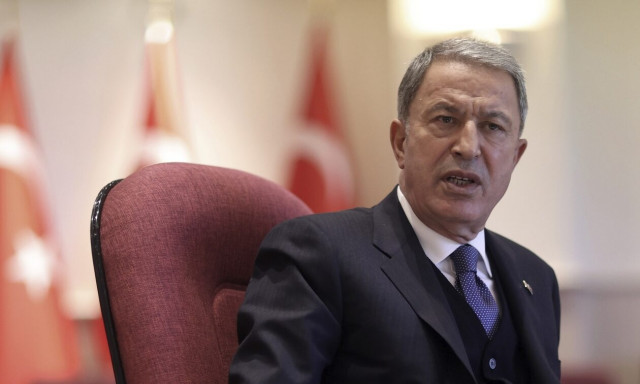 Βάζει όρους ο Ακάρ: «Αποστρατιωτικοποιήστε τα νησιά για να μιλήσουμε»