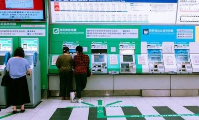 Κέρδισε 30 εκατ. δολάρια αλλά δεν το είπε στην οικογένειά του