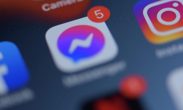 Έπεσε το Messenger!
