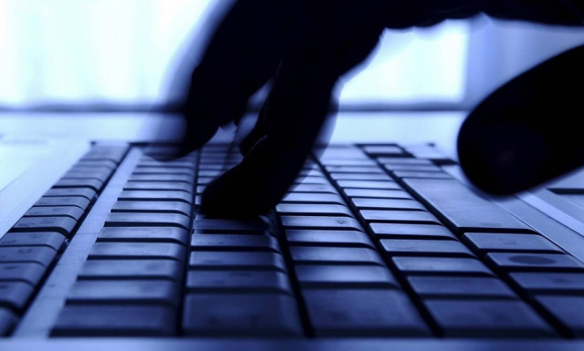 Σάλος στις Σέρρες: Μαθήτριες διακινούν πορνογραφικό υλικό σε σχολείο