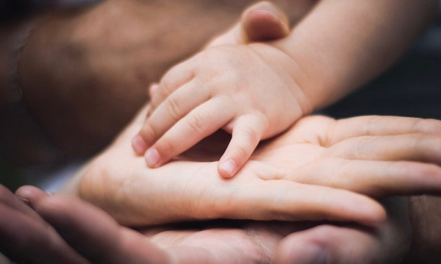 Βοηθάμε τον 6χρονο Χρυσοβαλάντη να μη χάσει την όρασή του – Δείτε πώς