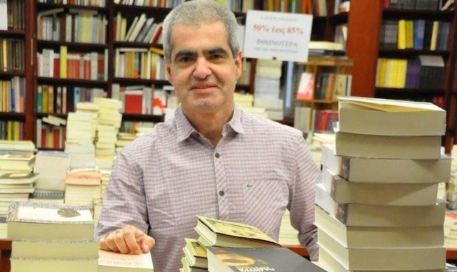 Βασίλης Παπαθεοδώρου: Έψαχνε παιδική πορνογραφία -100 βίντεο με παιδιά