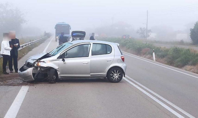 Αιτωλοακαρνανία: Τροχαίο στον Κουβαρά λόγω ομίχλης