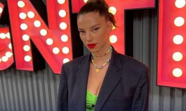 Χάνει τα μαλλιά της η Χαρά Παππά του GNTM: Η φωτό που μοιράστηκε