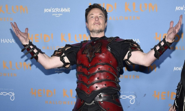 Δεν κάνει πίσω ο Μάσκ - Κρίσιμη μέρα για τους εργαζομένους στο Twitter