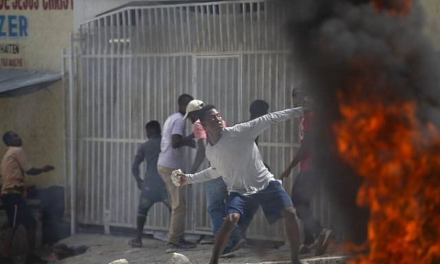 Αϊτή: Χάος και συγκρούσεις των αρχών με συμμορίες