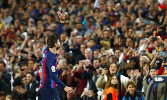 Μπαρτσελόνα: Ο Πικέ είπε βουρκωμένος «αντίο» στο ποδόσφαιρο