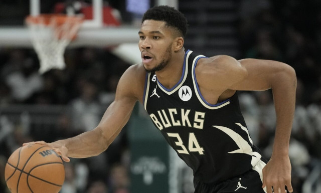 Αντετοκούνμπο: «Είμαι όμορφος, δε γίνεται να βάζω και τρίποντα»