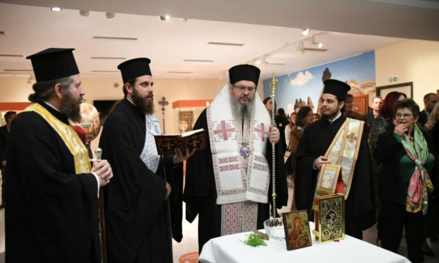 Ο Λαρίσης εγκαινίασε έκθεση για Μικρασιατική Καταστροφή