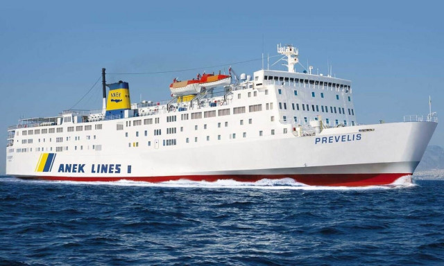 Θρίλερ με το πλοίο «Πρέβελης»: Έχασε την άγκυρα στη Ρόδο