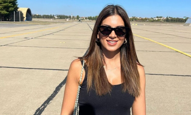 Σταματίνα Τσιμτσιλή: Στην Αεροπορική Βάση Τανάγρας με τα παιδιά της