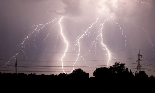 Κακοκαιρία «EVA»: Συνεχίζεται η επέλαση του φαινομένου