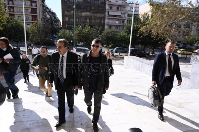 Υποκλοπές: Στην εισαγγελία του Αρείου Πάγου ο Βαξεβάνης