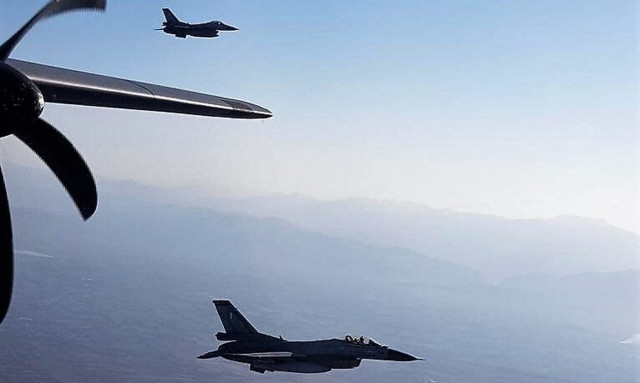 ΓΕΕΘΑ: Συνεκπαίδευση Ελλάδας - ΗΠΑ με «εμπλοκή» F-16, C-130 και καταδρομέων