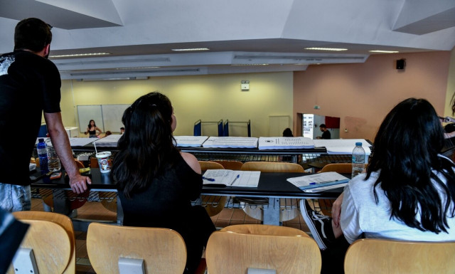 Ξεκινούν αιτήσεις για κατ' εξαίρεση μετεγγραφές φοιτητών