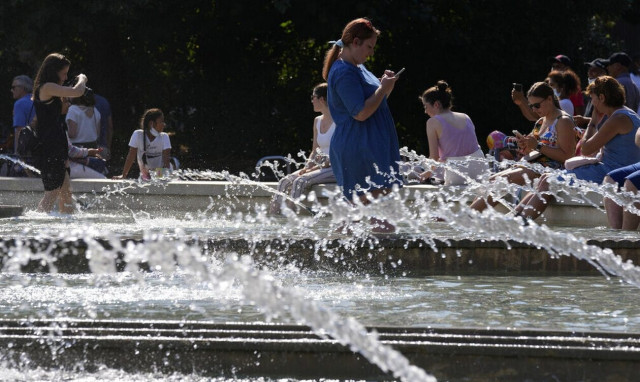 ΕΕ: Ο Οκτώβριος του 2022 ήταν ο πιο ζεστός που έχει καταγραφεί ποτέ