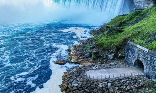 Η εντυπωσιακή σήραγγα κάτω από τους καταρράκτες του Νιαγάρα (vid)