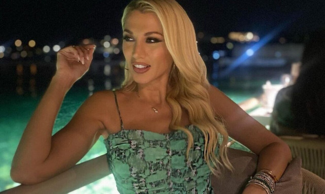 Τσιμτσιλή: Ο Κοντομηνάς, η Σπυροπούλου και η κουμπαριά της Πετρογιάννη