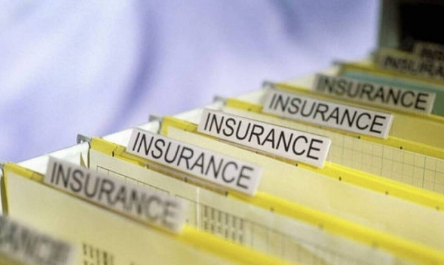 Μειώνονται διαρκώς τα ασφαλιστήρια ζωής