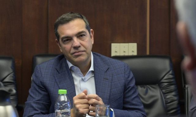Tsipras: Mitsotakis is 'hiding' he did not come to Parliament