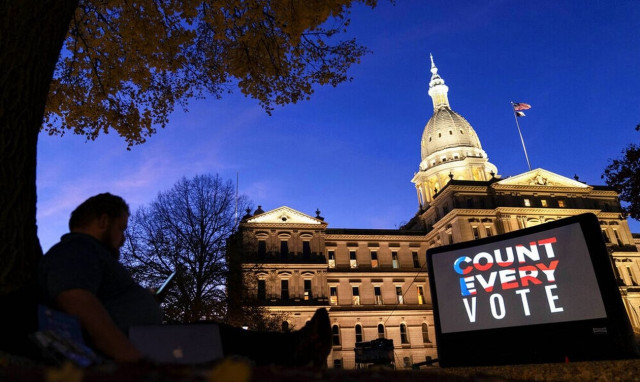 Βλέπουν Γερουσία οι Δημοκρατικοί - «Κλειδί» η νίκη Φέτερμαν έναντι Οζ