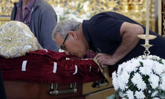 Η Κύπρος αποχαιρετά τον εκκλησιαστικό της ηγέτη