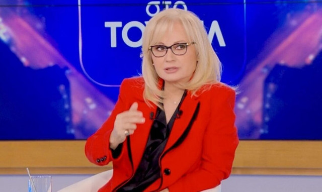 Φως στο Τούνελ: Η απάντηση της Νικολούλη για τη βόμβα έριξε το Twitter