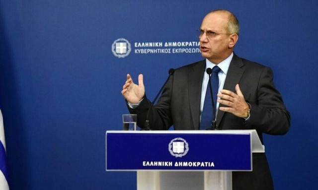 Οικονόμου για Τσίπρα: Γίνεται εθνικά επικίνδυνος