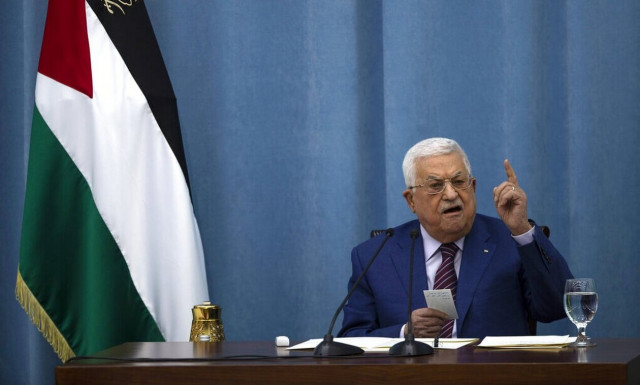 «Αναγκασμένος» ο Μαχμούντ Αμπάς να «έχει δοσοληψίες» με τον Νετανιάχου