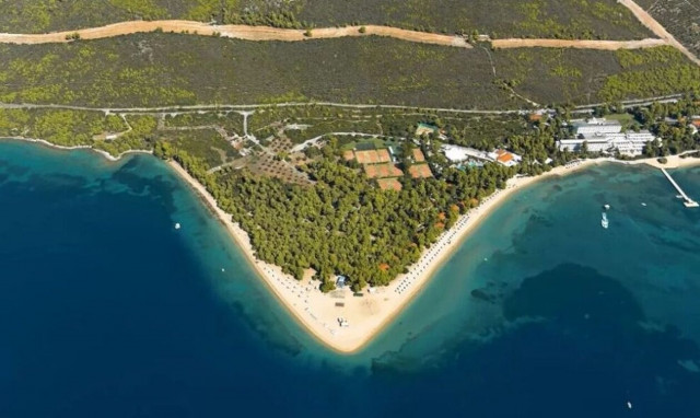 Γρεγολίμανο: Η εξωτική αμμόγλωσσα της βόρειας Εύβοιας